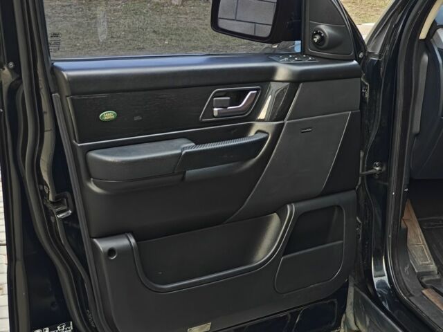 Черный Ленд Ровер Рендж Ровер Спорт, объемом двигателя 3.6 л и пробегом 210 тыс. км за 12600 $, фото 14 на Automoto.ua