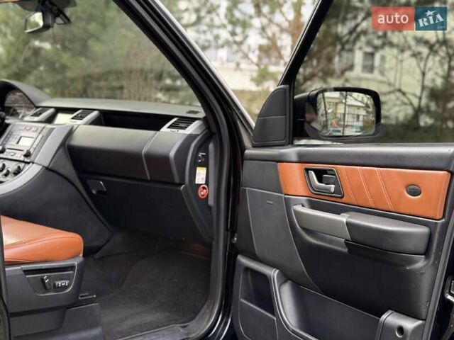 Черный Ленд Ровер Рендж Ровер Спорт, объемом двигателя 3.6 л и пробегом 210 тыс. км за 14500 $, фото 24 на Automoto.ua