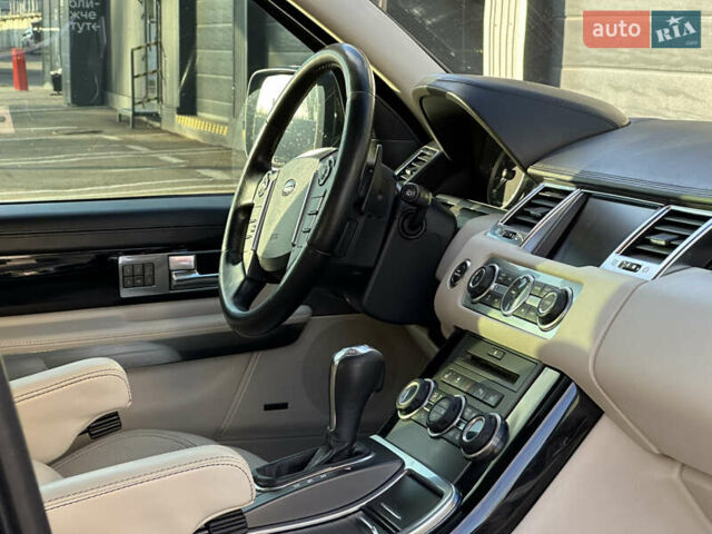 Ленд Ровер Рендж Ровер Спорт 2009 в Киеве на Automoto.ua Черный Ленд Ровер Рендж Ровер Спорт, объемом двигателя 5 л и пробегом 225 тыс. км за 15000 $, фото 57 на Automoto.ua