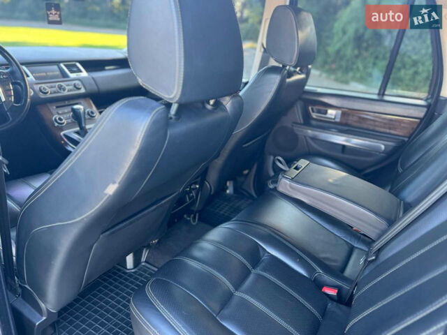 Чорний Ленд Ровер Range Rover Sport, об'ємом двигуна 5 л та пробігом 196 тис. км за 20500 $, фото 16 на Automoto.ua