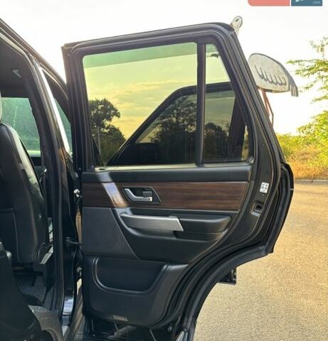 Чорний Ленд Ровер Range Rover Sport, об'ємом двигуна 2.7 л та пробігом 283 тис. км за 15000 $, фото 3 на Automoto.ua