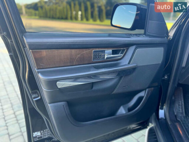 Чорний Ленд Ровер Range Rover Sport, об'ємом двигуна 5 л та пробігом 196 тис. км за 20500 $, фото 19 на Automoto.ua