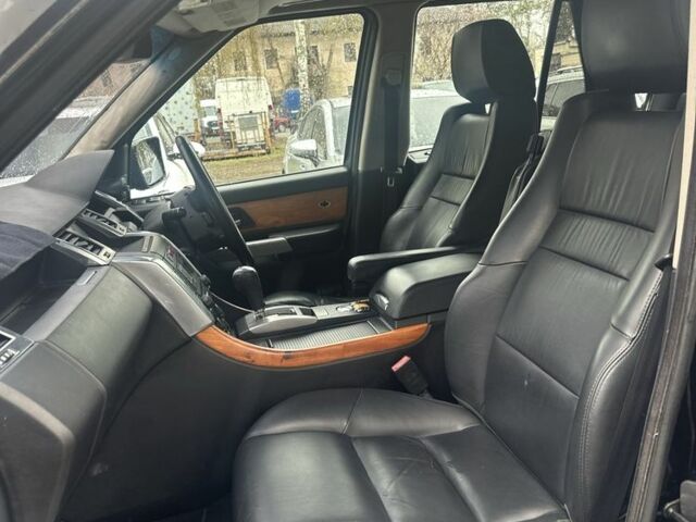 Чорний Ленд Ровер Range Rover Sport, об'ємом двигуна 2.7 л та пробігом 180 тис. км за 3999 $, фото 7 на Automoto.ua