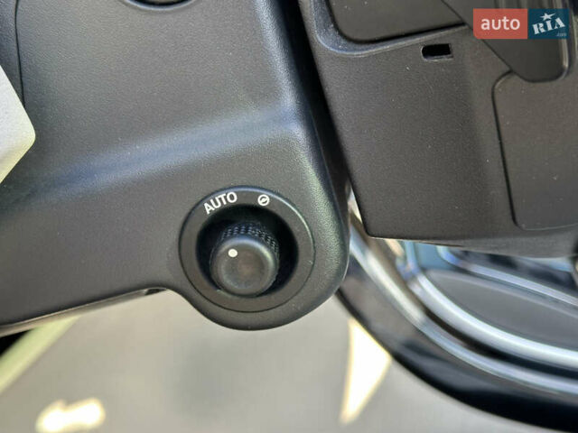 Ленд Ровер Рендж Ровер Спорт 2009 в Киеве на Automoto.ua Черный Ленд Ровер Рендж Ровер Спорт, объемом двигателя 5 л и пробегом 225 тыс. км за 15000 $, фото 92 на Automoto.ua