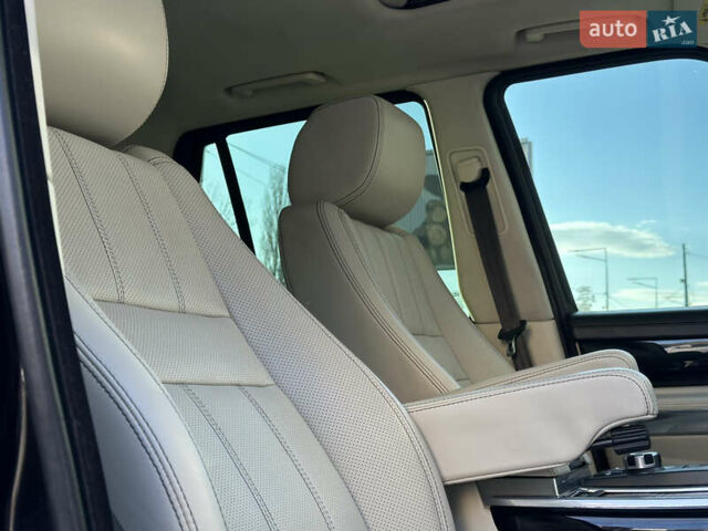 Ленд Ровер Рендж Ровер Спорт 2009 в Киеве на Automoto.ua Черный Ленд Ровер Рендж Ровер Спорт, объемом двигателя 5 л и пробегом 225 тыс. км за 15000 $, фото 53 на Automoto.ua