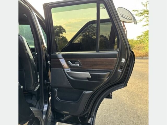 Чорний Ленд Ровер Range Rover Sport, об'ємом двигуна 2.7 л та пробігом 238 тис. км за 13000 $, фото 3 на Automoto.ua