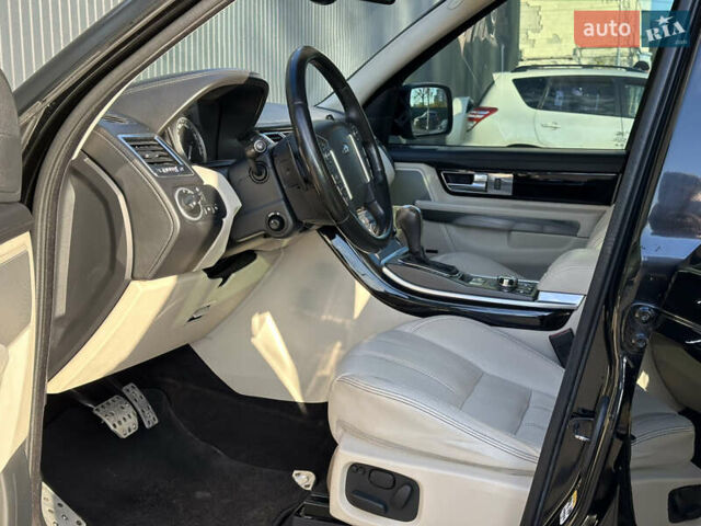 Ленд Ровер Рендж Ровер Спорт 2009 в Киеве на Automoto.ua Черный Ленд Ровер Рендж Ровер Спорт, объемом двигателя 5 л и пробегом 225 тыс. км за 15000 $, фото 68 на Automoto.ua