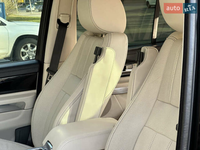 Ленд Ровер Рендж Ровер Спорт 2009 в Киеве на Automoto.ua Черный Ленд Ровер Рендж Ровер Спорт, объемом двигателя 5 л и пробегом 225 тыс. км за 15000 $, фото 87 на Automoto.ua