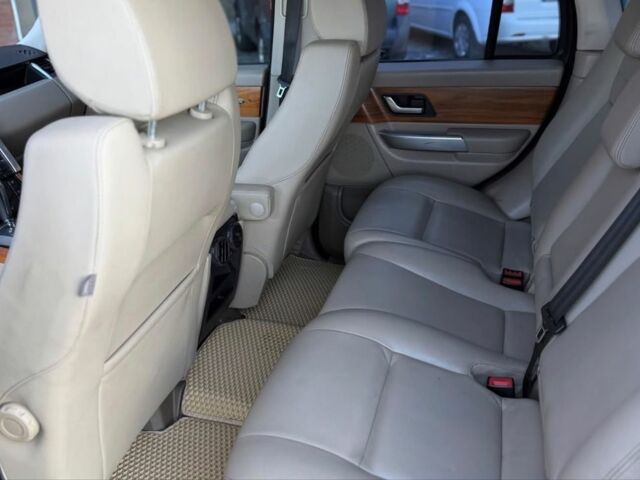 Чорний Ленд Ровер Range Rover Sport, об'ємом двигуна 2.7 л та пробігом 280 тис. км за 9494 $, фото 7 на Automoto.ua