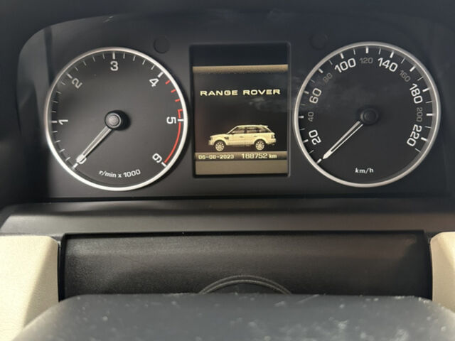 Чорний Ленд Ровер Range Rover Sport, об'ємом двигуна 3 л та пробігом 168 тис. км за 16800 $, фото 14 на Automoto.ua