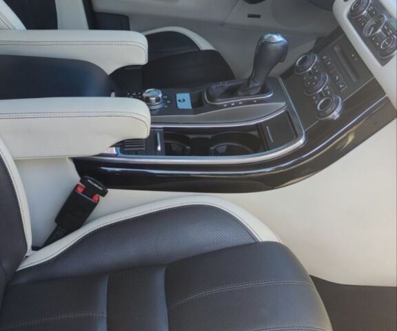 Чорний Ленд Ровер Range Rover Sport, об'ємом двигуна 3 л та пробігом 170 тис. км за 18000 $, фото 8 на Automoto.ua