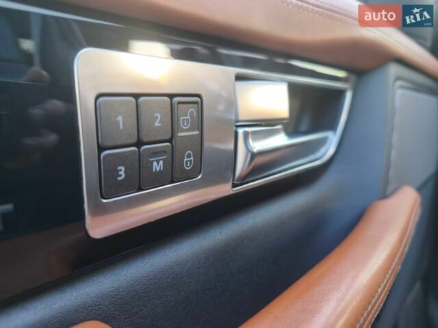Чорний Ленд Ровер Range Rover Sport, об'ємом двигуна 5 л та пробігом 129 тис. км за 19500 $, фото 15 на Automoto.ua