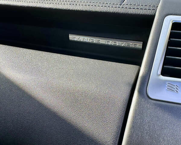 Черный Ленд Ровер Рендж Ровер Спорт, объемом двигателя 5 л и пробегом 122 тыс. км за 17999 $, фото 36 на Automoto.ua