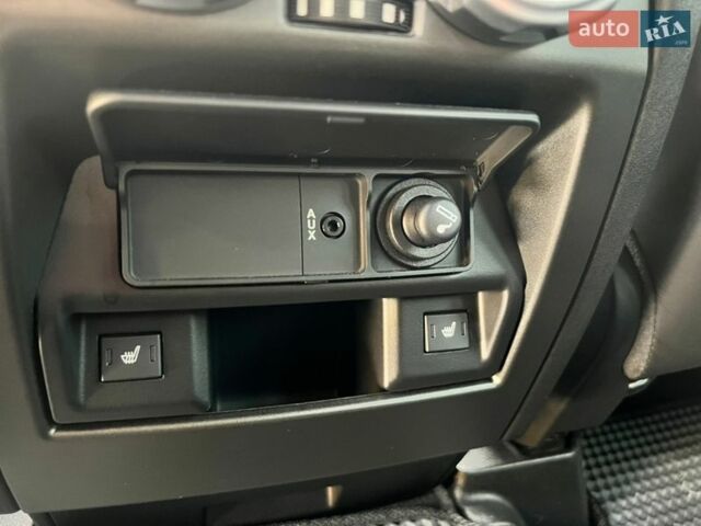 Черный Ленд Ровер Рендж Ровер Спорт, объемом двигателя 5 л и пробегом 168 тыс. км за 15700 $, фото 20 на Automoto.ua