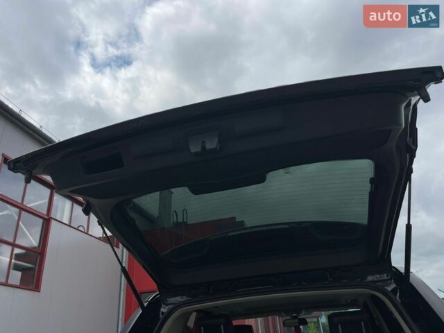 Чорний Ленд Ровер Range Rover Sport, об'ємом двигуна 3 л та пробігом 280 тис. км за 11350 $, фото 87 на Automoto.ua