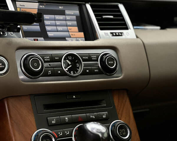 Ленд Ровер Рендж Ровер Спорт 2010 в Запорожье на Automoto.ua Черный Ленд Ровер Рендж Ровер Спорт, объемом двигателя 2.99 л и пробегом 219 тыс. км за 18499 $, фото 14 на Automoto.ua