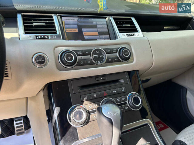 Чорний Ленд Ровер Range Rover Sport, об'ємом двигуна 3 л та пробігом 231 тис. км за 19790 $, фото 21 на Automoto.ua