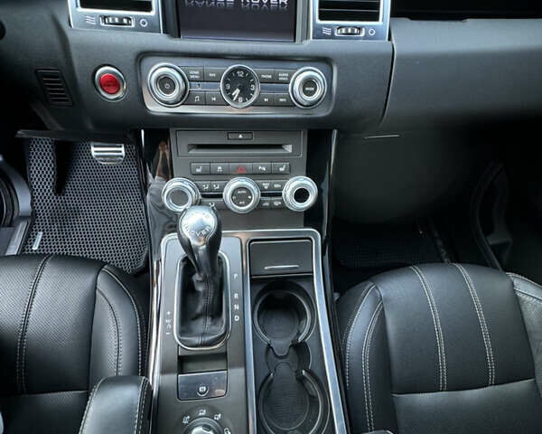 Черный Ленд Ровер Рендж Ровер Спорт, объемом двигателя 5 л и пробегом 167 тыс. км за 17000 $, фото 18 на Automoto.ua