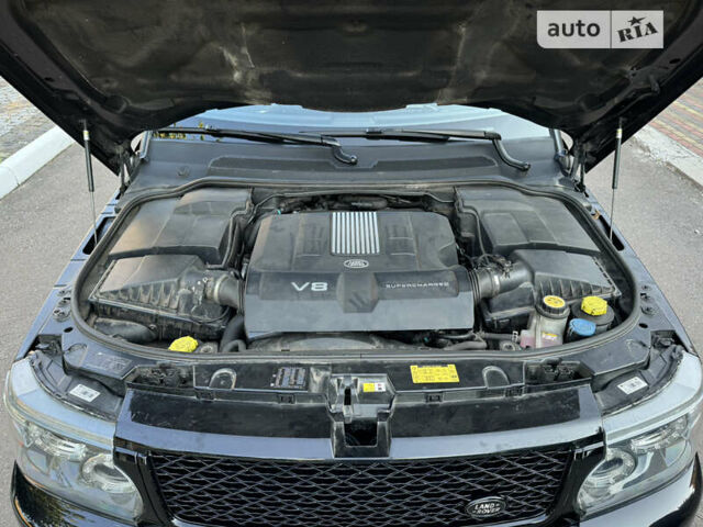 Черный Ленд Ровер Рендж Ровер Спорт, объемом двигателя 5 л и пробегом 167 тыс. км за 17000 $, фото 30 на Automoto.ua