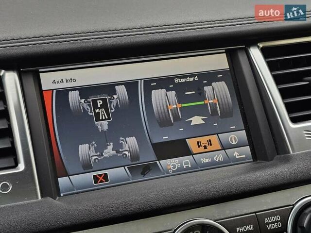 Черный Ленд Ровер Рендж Ровер Спорт, объемом двигателя 3.63 л и пробегом 300 тыс. км за 15000 $, фото 41 на Automoto.ua