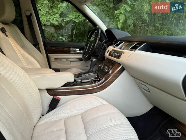 Чорний Ленд Ровер Range Rover Sport, об'ємом двигуна 3 л та пробігом 209 тис. км за 17500 $, фото 5 на Automoto.ua
