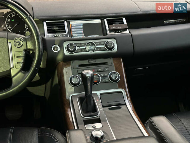 Чорний Ленд Ровер Range Rover Sport, об'ємом двигуна 2.99 л та пробігом 274 тис. км за 16400 $, фото 51 на Automoto.ua