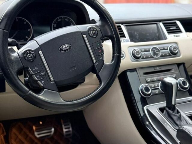 Чорний Ленд Ровер Range Rover Sport, об'ємом двигуна 3 л та пробігом 231 тис. км за 16800 $, фото 5 на Automoto.ua