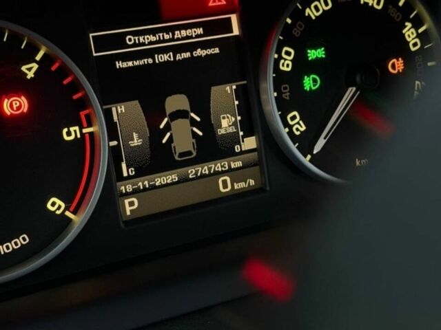 Чорний Ленд Ровер Range Rover Sport, об'ємом двигуна 2.99 л та пробігом 280 тис. км за 15500 $, фото 8 на Automoto.ua