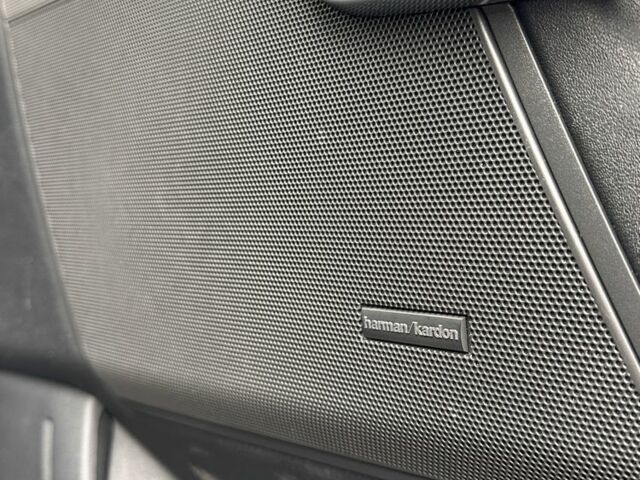 Чорний Ленд Ровер Range Rover Sport, об'ємом двигуна 3 л та пробігом 259 тис. км за 13000 $, фото 9 на Automoto.ua