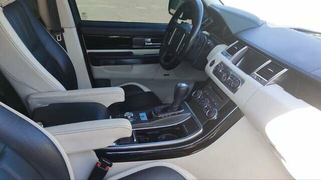 Чорний Ленд Ровер Range Rover Sport, об'ємом двигуна 3 л та пробігом 165 тис. км за 20000 $, фото 8 на Automoto.ua