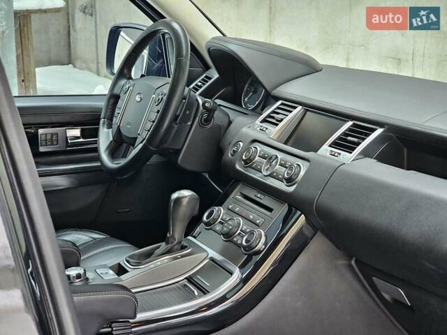 Черный Ленд Ровер Рендж Ровер Спорт, объемом двигателя 3.63 л и пробегом 300 тыс. км за 15000 $, фото 47 на Automoto.ua