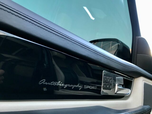 Чорний Ленд Ровер Range Rover Sport, об'ємом двигуна 3 л та пробігом 124 тис. км за 25500 $, фото 33 на Automoto.ua