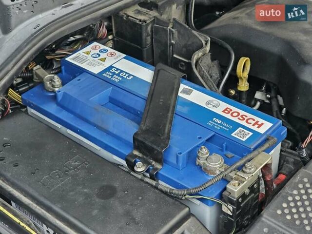 Черный Ленд Ровер Рендж Ровер Спорт, объемом двигателя 3.63 л и пробегом 300 тыс. км за 15000 $, фото 14 на Automoto.ua