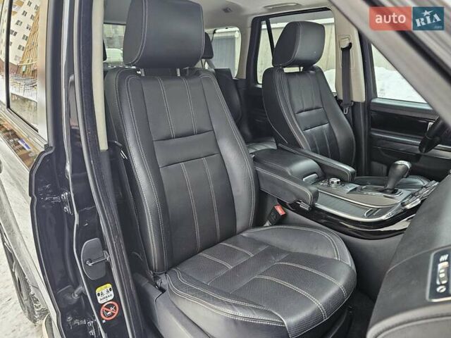 Черный Ленд Ровер Рендж Ровер Спорт, объемом двигателя 3.63 л и пробегом 300 тыс. км за 15000 $, фото 49 на Automoto.ua