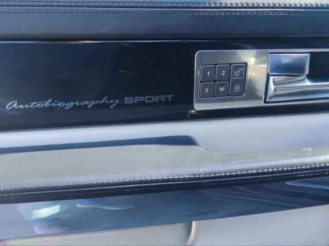 Чорний Ленд Ровер Range Rover Sport, об'ємом двигуна 3 л та пробігом 170 тис. км за 18000 $, фото 15 на Automoto.ua