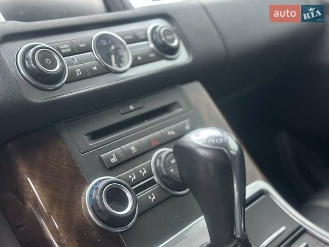 Чорний Ленд Ровер Range Rover Sport, об'ємом двигуна 3 л та пробігом 305 тис. км за 16500 $, фото 39 на Automoto.ua