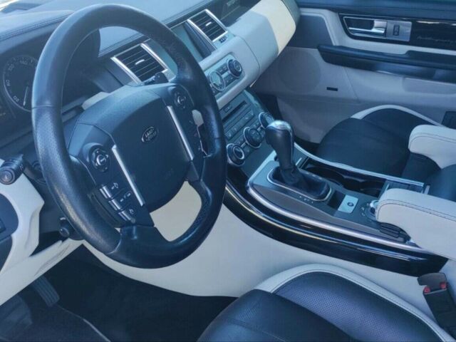 Чорний Ленд Ровер Range Rover Sport, об'ємом двигуна 3 л та пробігом 170 тис. км за 18000 $, фото 5 на Automoto.ua