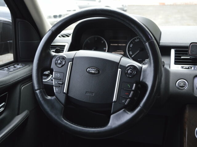Чорний Ленд Ровер Range Rover Sport, об'ємом двигуна 3 л та пробігом 197 тис. км за 22900 $, фото 29 на Automoto.ua