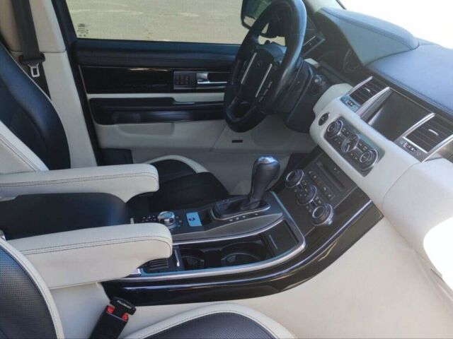 Чорний Ленд Ровер Range Rover Sport, об'ємом двигуна 3 л та пробігом 170 тис. км за 18000 $, фото 9 на Automoto.ua