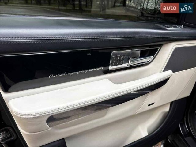 Чорний Ленд Ровер Range Rover Sport, об'ємом двигуна 3 л та пробігом 231 тис. км за 17990 $, фото 20 на Automoto.ua