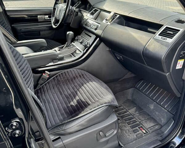 Черный Ленд Ровер Рендж Ровер Спорт, объемом двигателя 5 л и пробегом 122 тыс. км за 17999 $, фото 45 на Automoto.ua