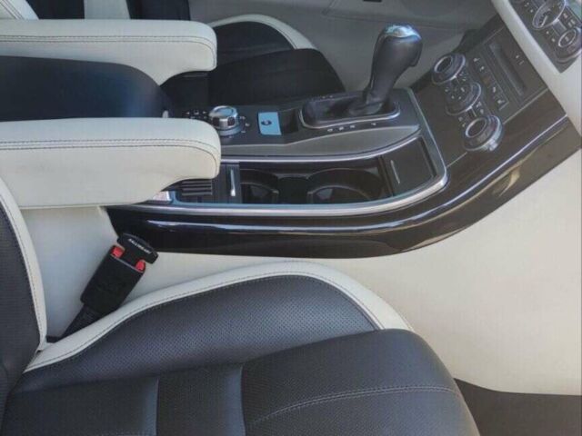 Чорний Ленд Ровер Range Rover Sport, об'ємом двигуна 3 л та пробігом 170 тис. км за 18000 $, фото 8 на Automoto.ua