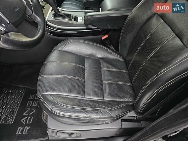 Черный Ленд Ровер Рендж Ровер Спорт, объемом двигателя 3.63 л и пробегом 300 тыс. км за 15000 $, фото 25 на Automoto.ua