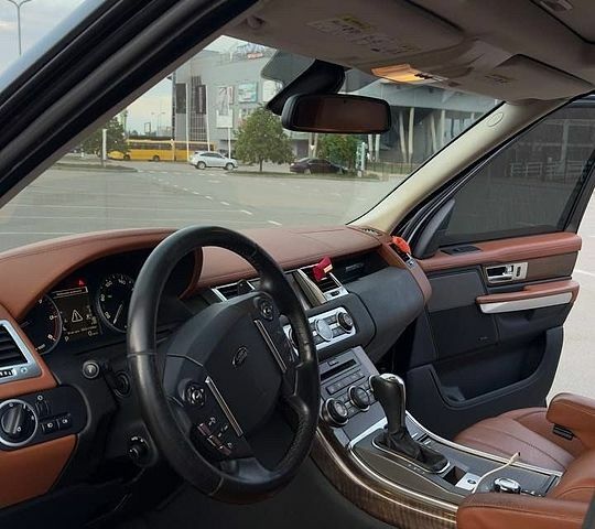 Чорний Ленд Ровер Range Rover Sport, об'ємом двигуна 3 л та пробігом 218 тис. км за 13000 $, фото 3 на Automoto.ua