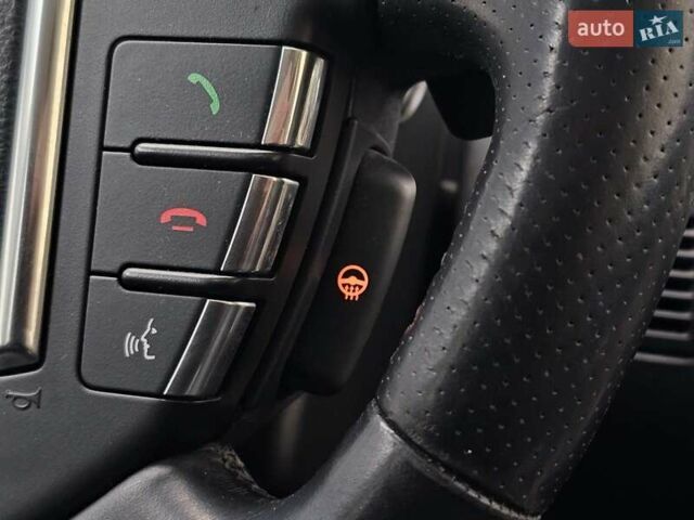 Черный Ленд Ровер Рендж Ровер Спорт, объемом двигателя 3.63 л и пробегом 300 тыс. км за 15000 $, фото 34 на Automoto.ua