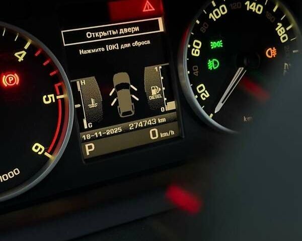 Черный Ленд Ровер Рендж Ровер Спорт, объемом двигателя 2.99 л и пробегом 270 тыс. км за 16000 $, фото 2 на Automoto.ua