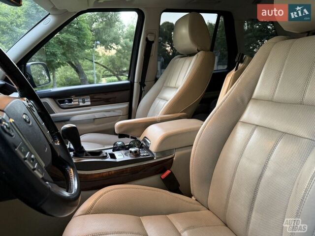 Чорний Ленд Ровер Range Rover Sport, об'ємом двигуна 3 л та пробігом 209 тис. км за 17500 $, фото 7 на Automoto.ua