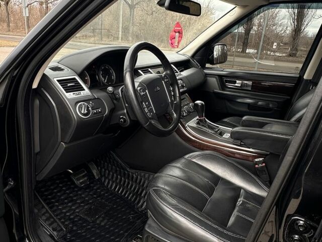 Чорний Ленд Ровер Range Rover Sport, об'ємом двигуна 3 л та пробігом 259 тис. км за 13000 $, фото 20 на Automoto.ua