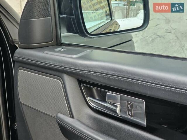 Черный Ленд Ровер Рендж Ровер Спорт, объемом двигателя 3.63 л и пробегом 300 тыс. км за 15000 $, фото 44 на Automoto.ua