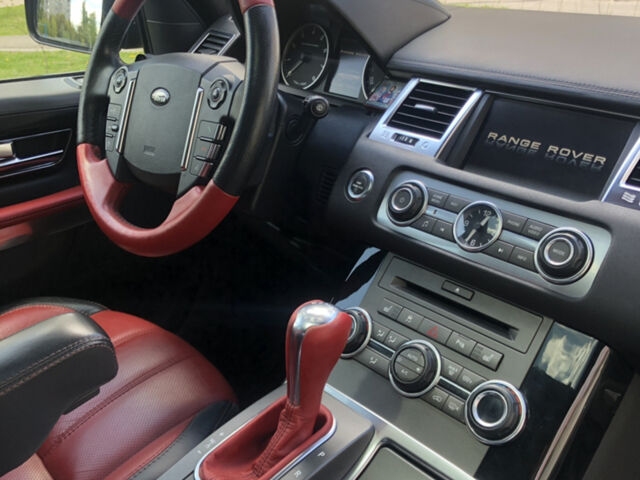 Чорний Ленд Ровер Range Rover Sport, об'ємом двигуна 5 л та пробігом 136 тис. км за 24300 $, фото 9 на Automoto.ua